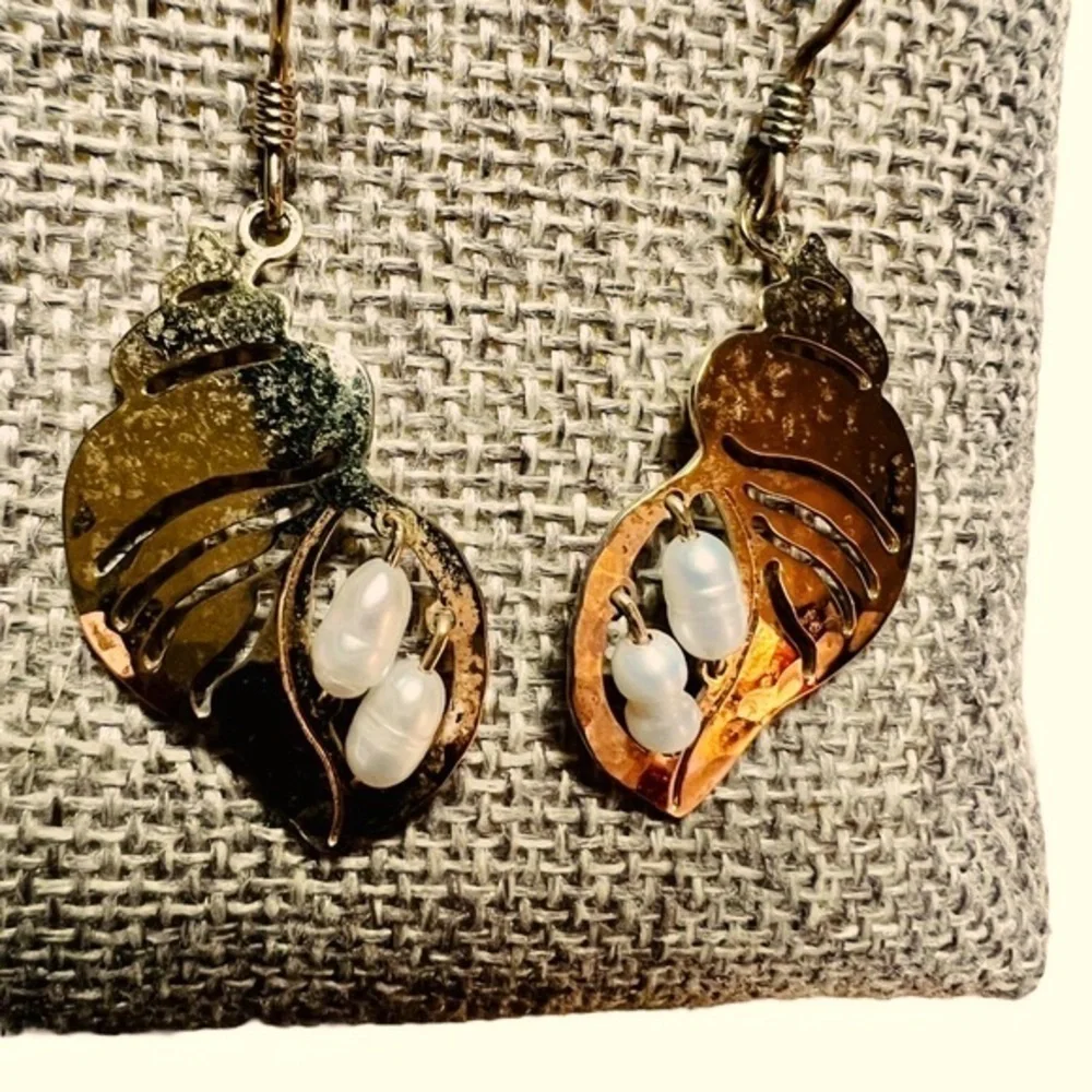 Wild Byrde Conch Shell Dangle Earrings Pearl French Hook Seashell Eclectic Artsy